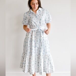 Peach Love California Blue Floral Midi Dress